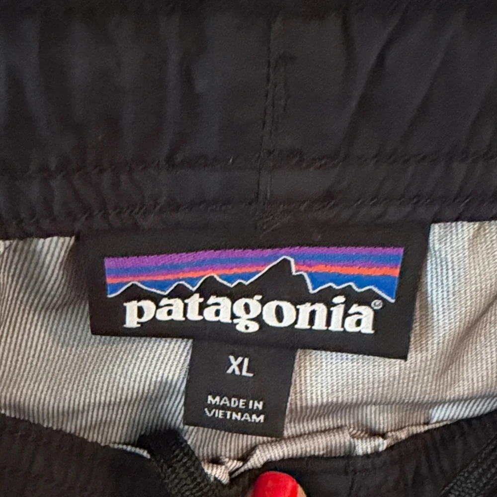 Patagonia H2No Men's Black Rain Pants size XL - Picture 4 of 5